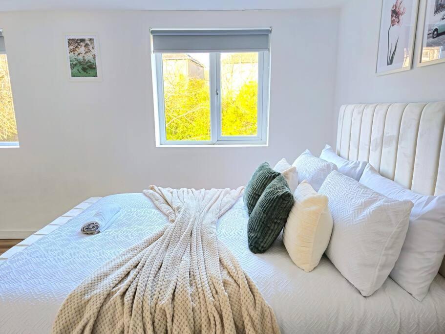 Spacious Haven With Free Parking Glasgow Exteriér fotografie