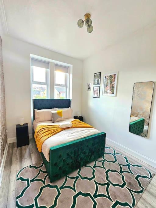 Spacious Haven With Free Parking Glasgow Exteriér fotografie